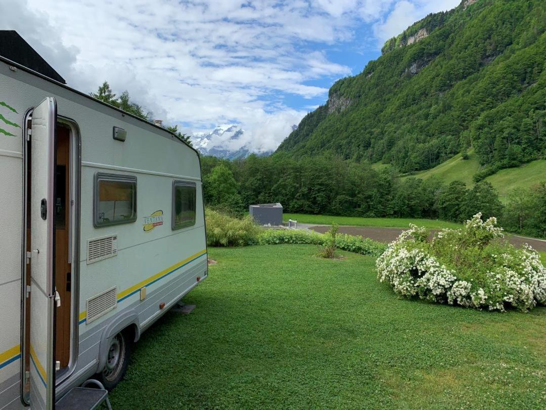 Revier Caravan-Ig Und Cool Hatzingen Екстериор снимка